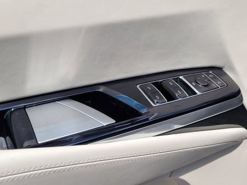 New 2026 Cadillac Escalade Platinum Sport AWD/4WD image 22