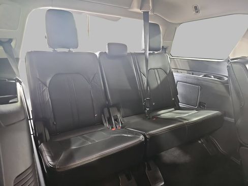 Used 2019 Ford Expedition Platinum AWD/4WD image 15