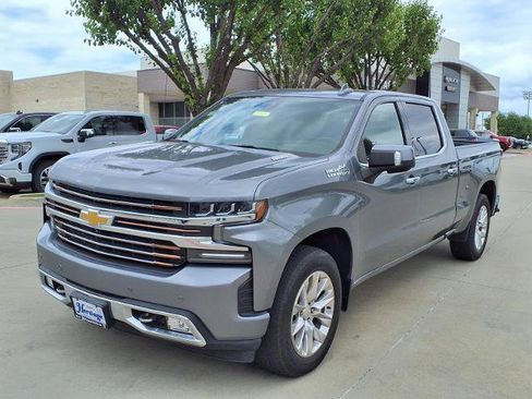Used 2021 Chevrolet Silverado 1500 High Country w/ Technology Package AWD/4WD image 28