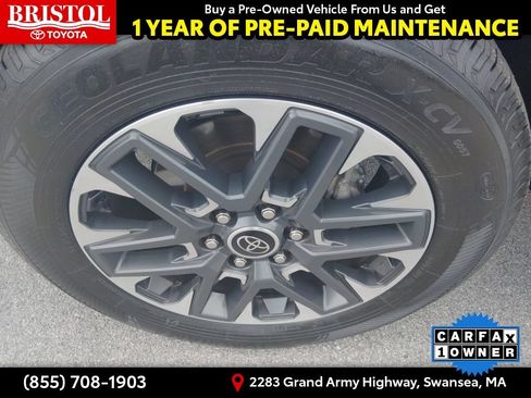 Used 2022 Toyota Tundra Limited AWD/4WD image 17