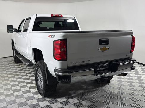 Used 2016 Chevrolet Silverado 2500 LT w/ LT Convenience Package AWD/4WD image 7