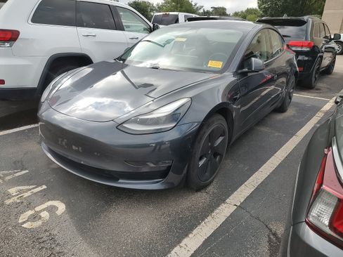Used 2021 Tesla Model 3 Long Range AWD/4WD image 1