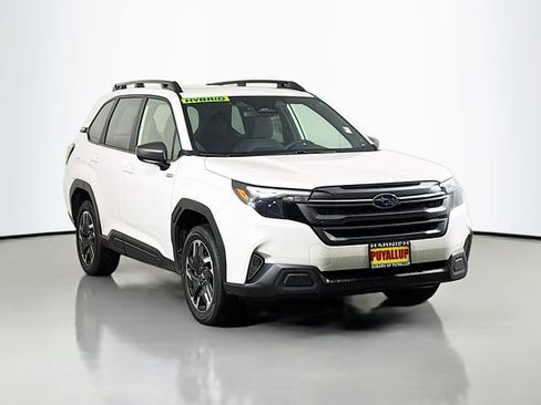 New 2025 Subaru Forester Premium image 1