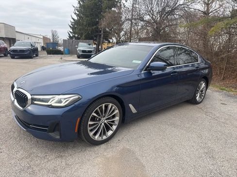 Used 2021 BMW 530i xDrive 530i xDrive w/ Premium Package image 6
