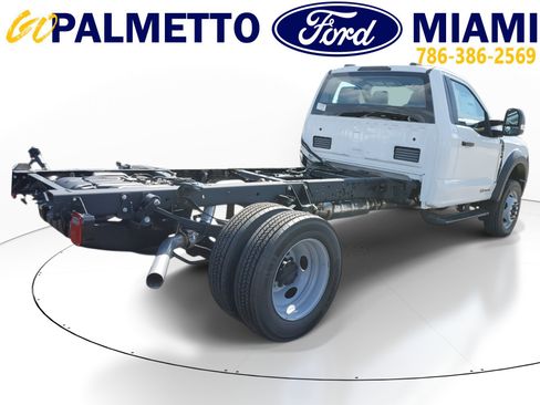 New 2024 Ford F550 4x4 Regular Cab Super Duty image 6