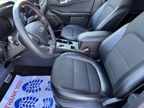 Used 2023 Ford Escape ST-Line Select w/ Tech Pack #1 image 10