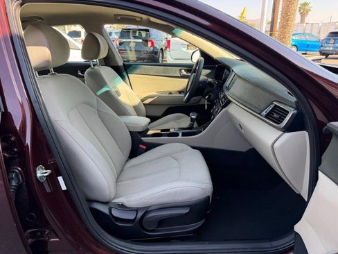 Used 2018 Kia Optima LX image 22