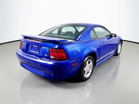 Used 2004 Ford Mustang Coupe RWD image 5