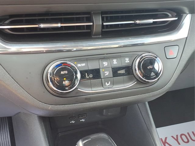 Used 2026 Buick Envista Preferred FWD image 8