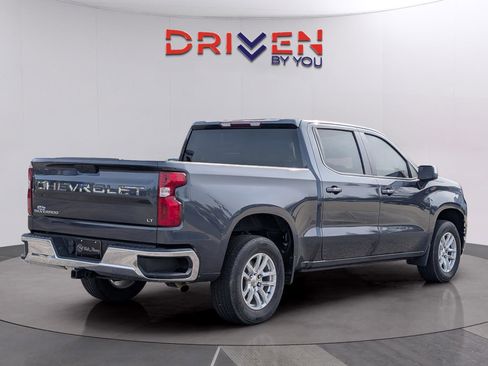 Used 2021 Chevrolet Silverado 1500 LT image 6