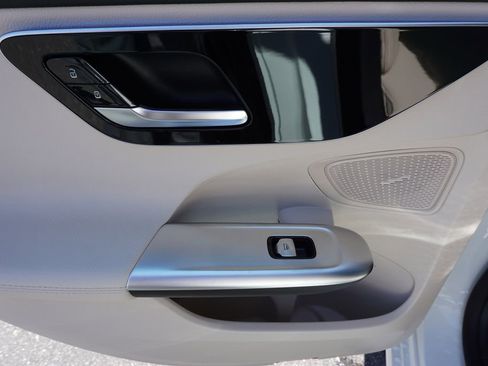 Certified 2025 Mercedes-Benz C 300 Sedan image 41