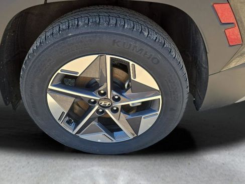 Certified 2025 Hyundai Tucson SEL FWD image 32