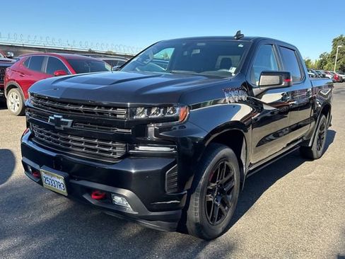 Used 2021 Chevrolet Silverado 1500 RST w/ Redline Edition AWD/4WD image 8