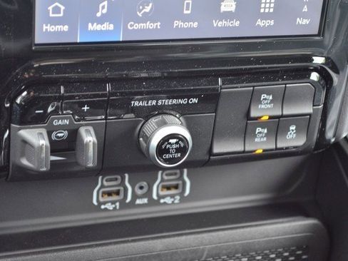 New 2025 RAM 1500 Big Horn image 25