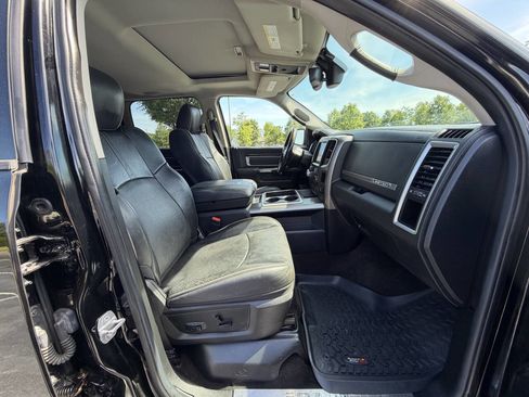 Used 2014 RAM 1500 Limited AWD/4WD image 19