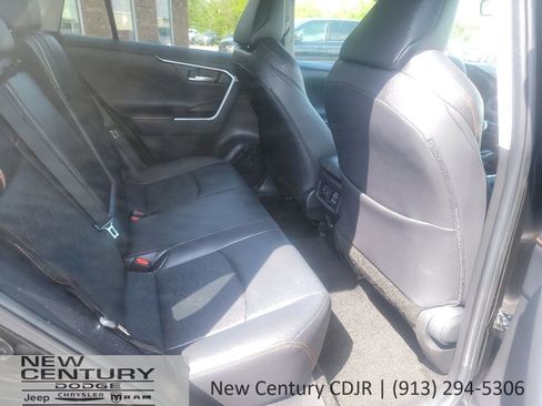 Used 2024 Toyota RAV4 Adventure AWD/4WD image 20