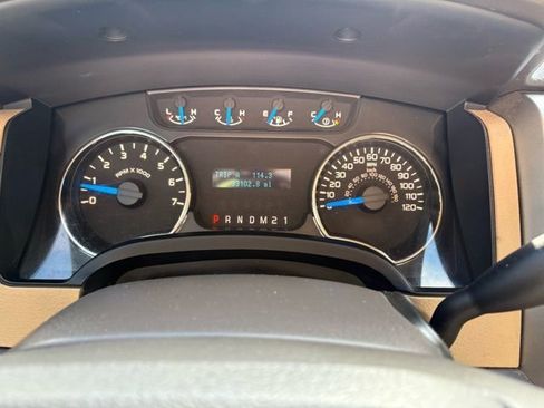 Used 2014 Ford F150 XLT w/ Trailer Tow Package image 16