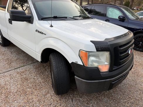 Used 2010 Ford F150 XL image 3