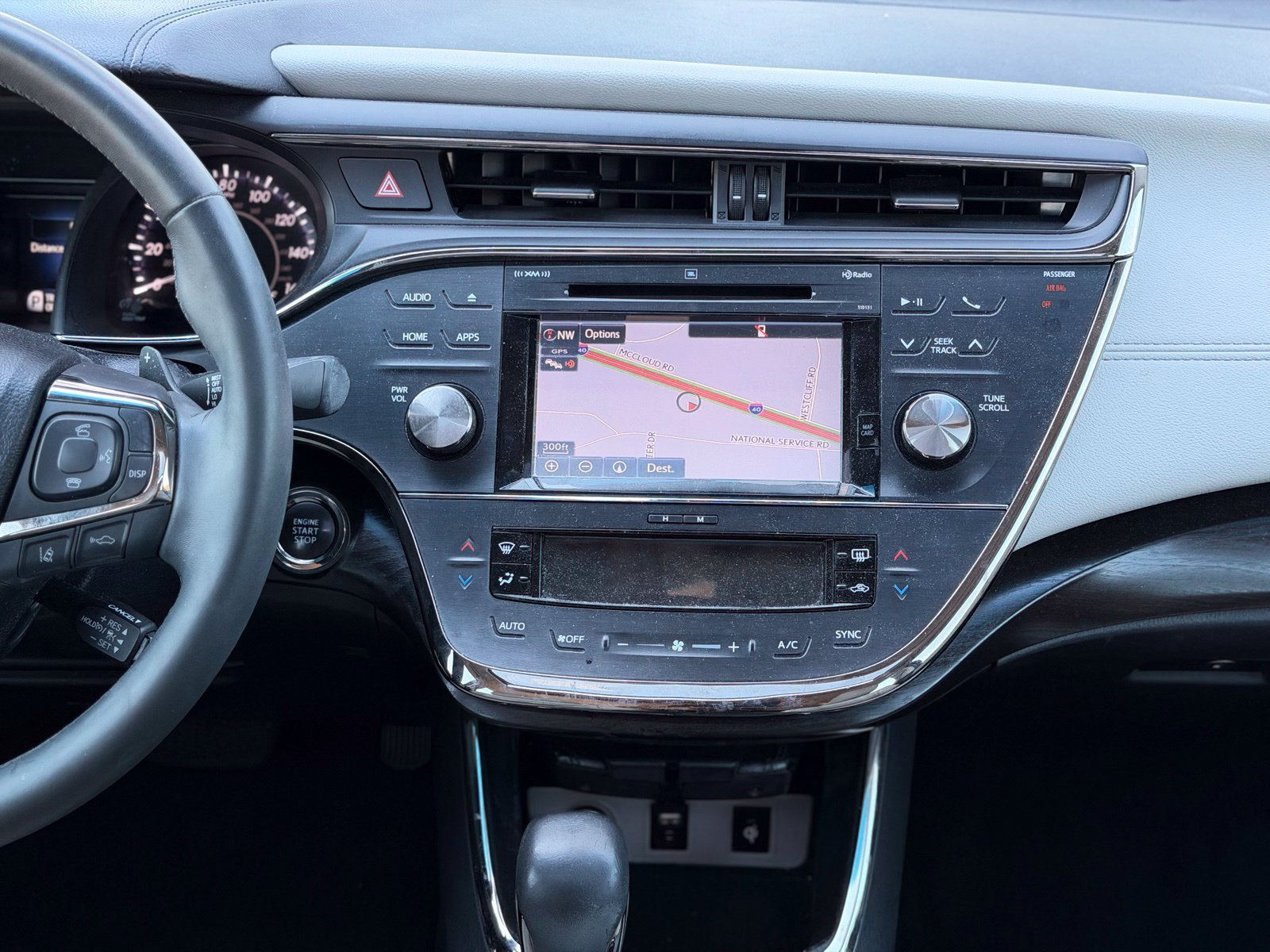 Used 2016 Toyota Avalon Limited w/ Toyota Safety Sense Package FWD image 32