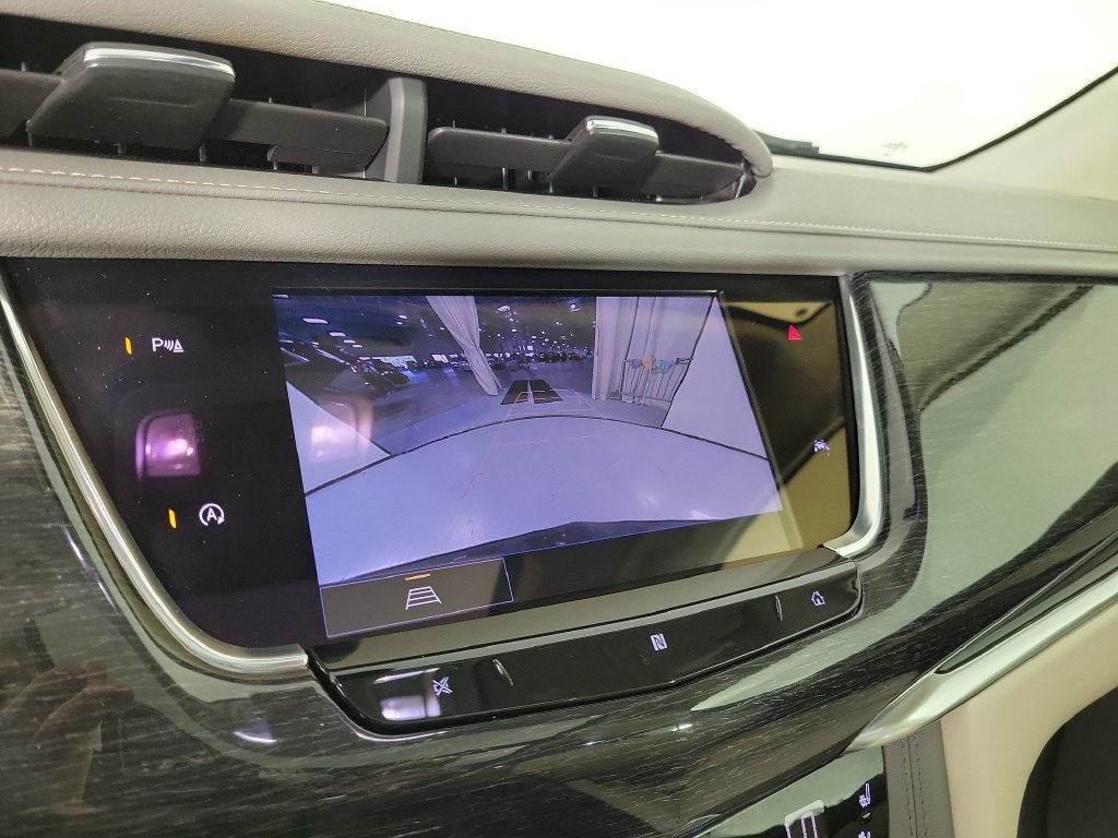 Used 2021 Cadillac XT6 Premium Luxury FWD image 30