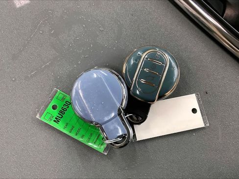 Used 2023 MINI Cooper SE image 13