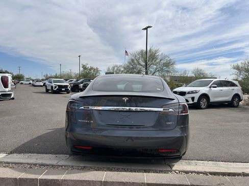 Used 2019 Tesla Model S 100D image 4