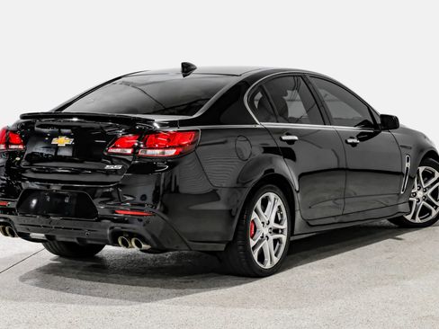 Used 2017 Chevrolet SS image 6