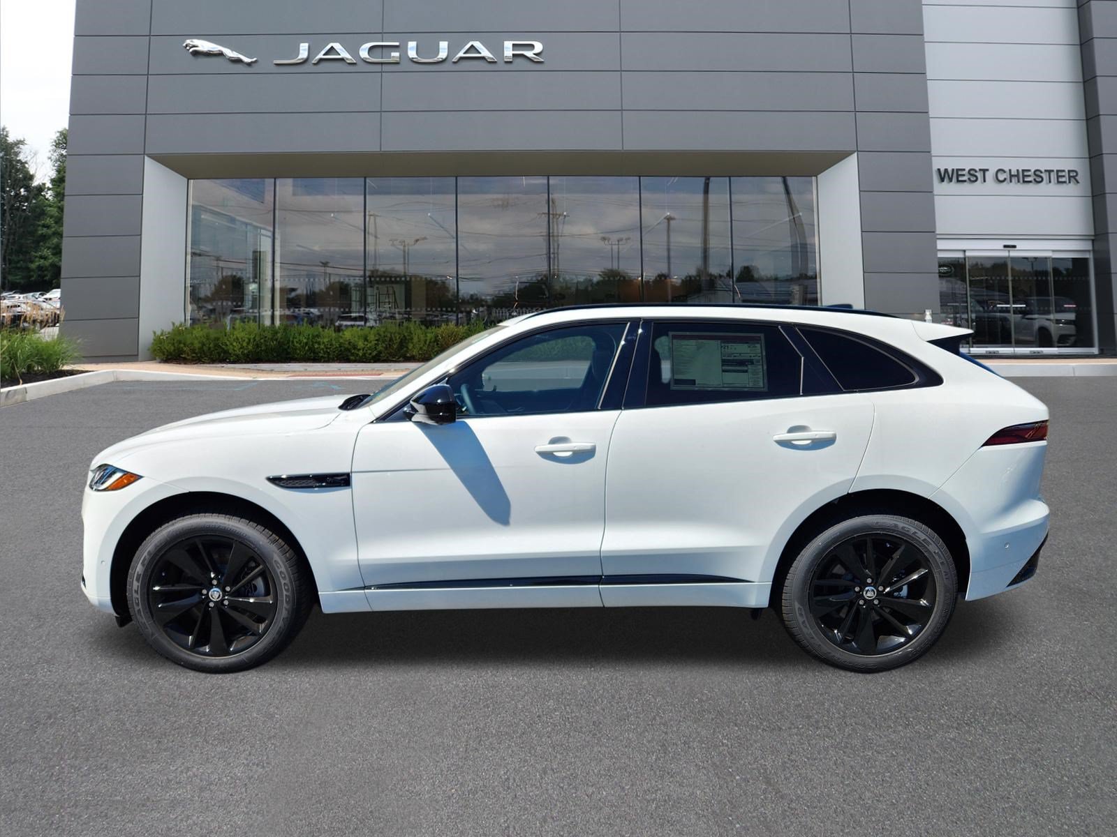 New 2026 Jaguar F-PACE R-Dynamic S AWD/4WD image 5