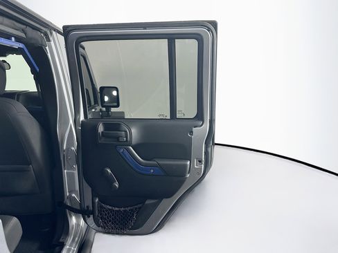 Used 2016 Jeep Wrangler Unlimited Sport w/ Connectivity Group image 26