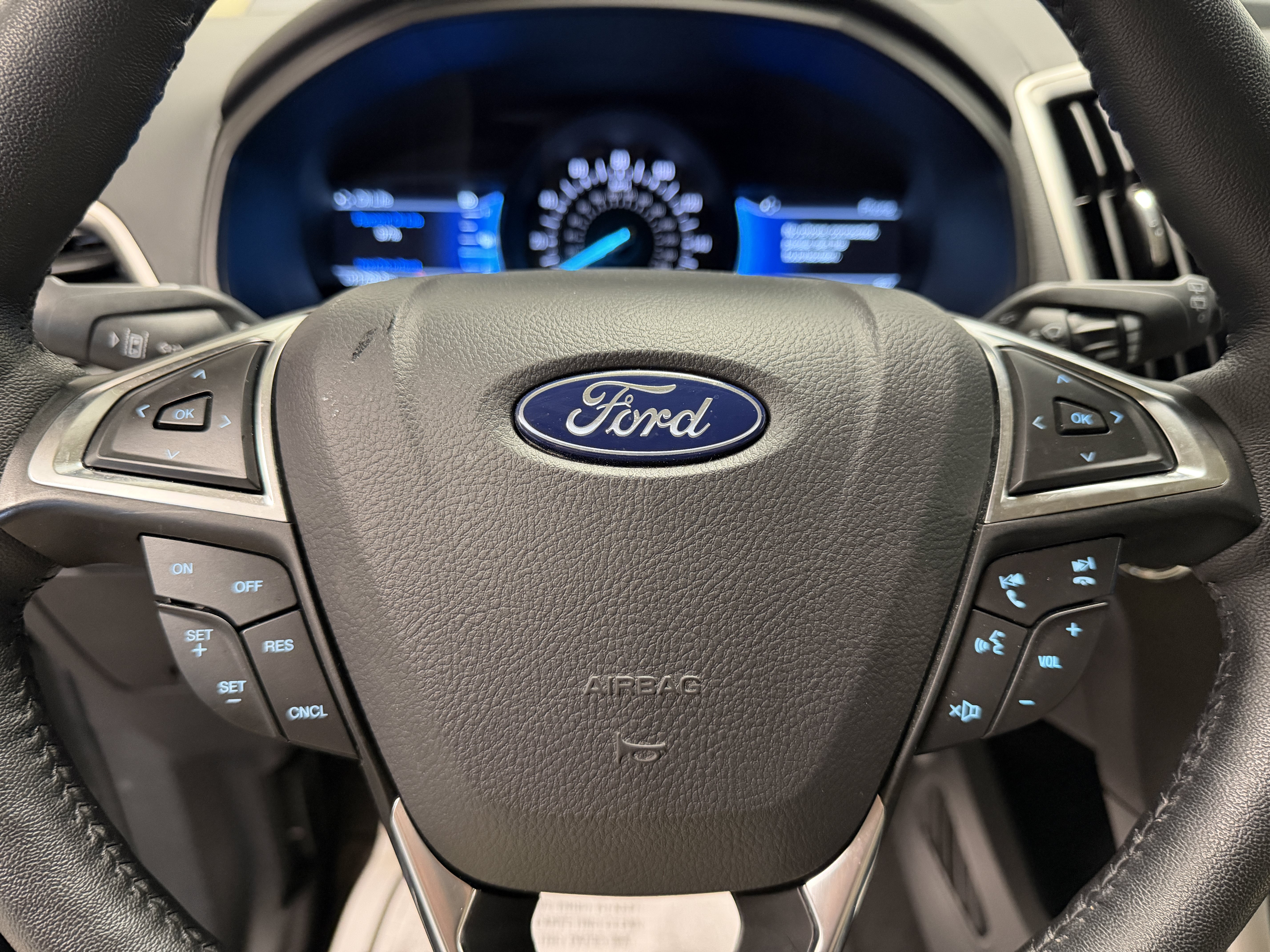 Used 2024 Ford Edge SEL w/ Convenience Package AWD/4WD image 14