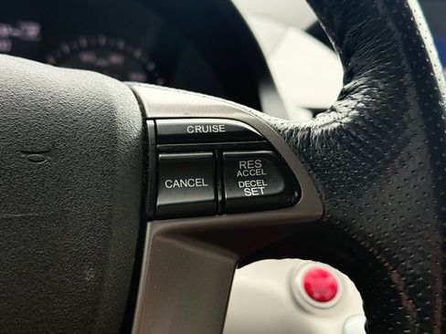 Used 2015 Honda Odyssey EX-L image 31