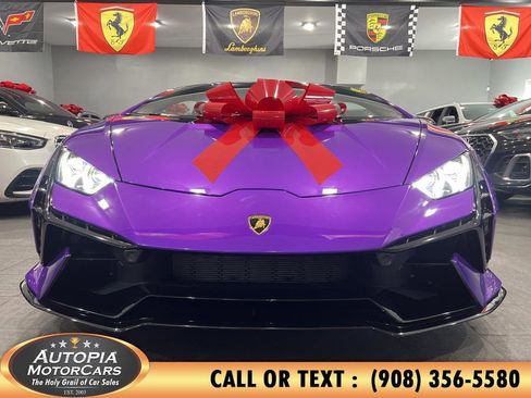 Used 2024 Lamborghini Huracan Tecnica image 42