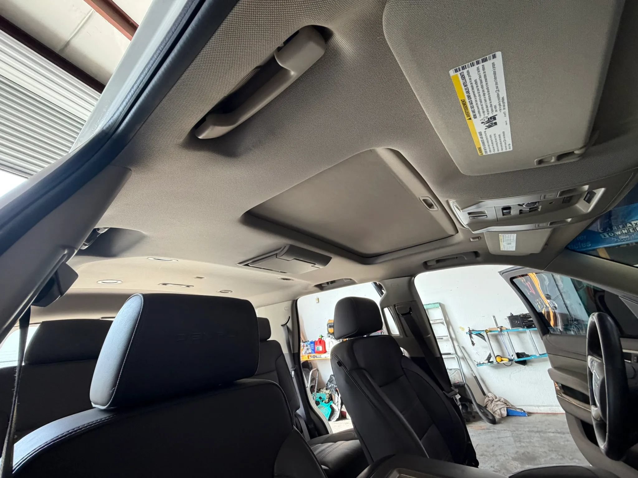 Used 2015 GMC Yukon Denali w/ Touring Package AWD/4WD image 28