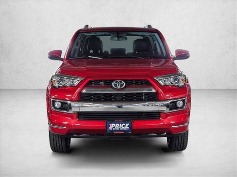 Used 2018 Toyota 4Runner Limited image 2