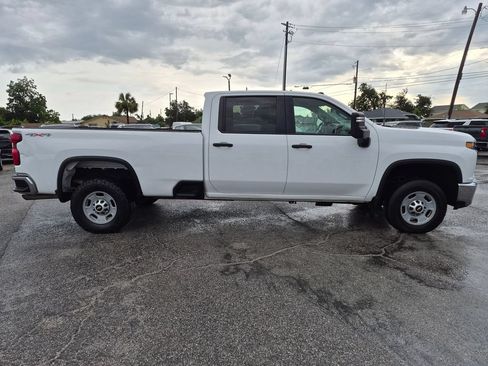 Used 2022 Chevrolet Silverado 2500 W/T w/ WT Convenience Package AWD/4WD image 4