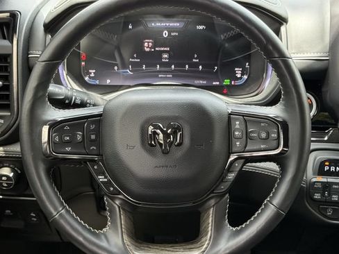 Used 2026 RAM 1500 Limited AWD/4WD image 9