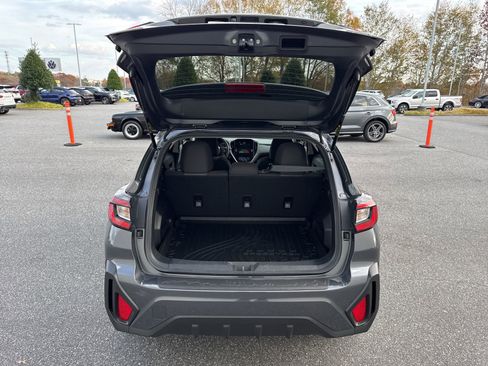 Used 2025 Subaru Crosstrek 2.5i Premium w/ Convenience Package #2 image 11