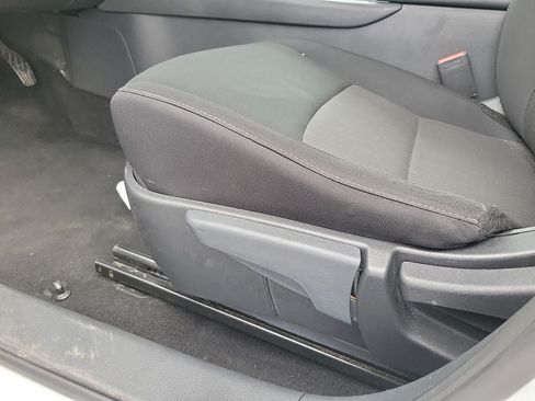 Used 2024 Nissan Sentra SV FWD image 12