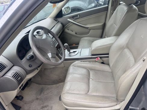 Used 2003 INFINITI G35 Sedan w/ Premium Pkg image 8