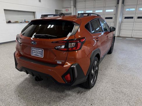Used 2024 Subaru Crosstrek 2.5i Limited AWD/4WD image 5