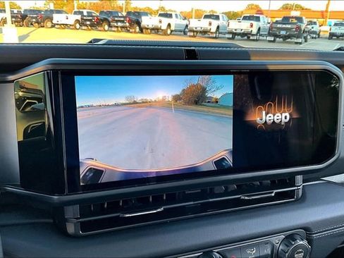 New 2026 Jeep Gladiator Sport image 27