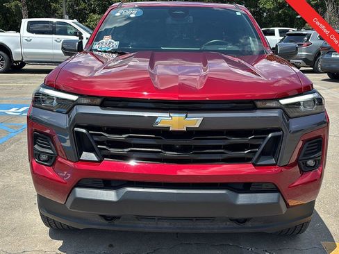 Certified 2025 Chevrolet Colorado W/T w/ WT Convenience Package II RWD image 2