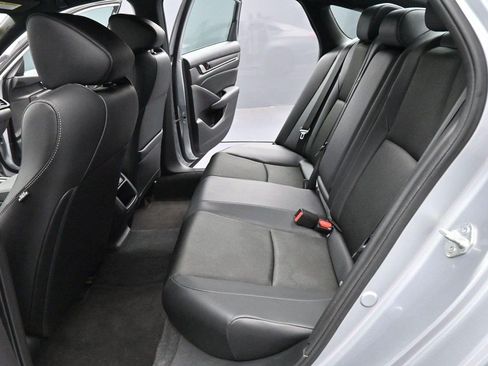 Used 2022 Honda Accord Sport image 28