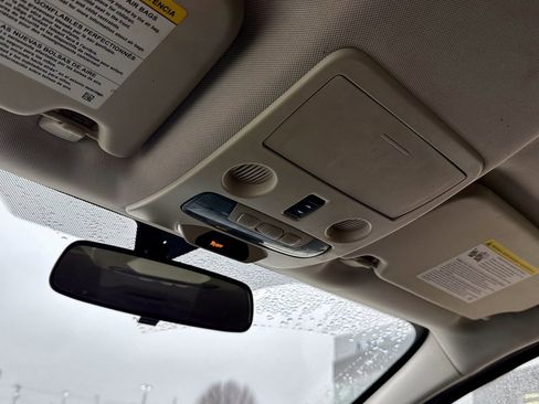 Used 2018 Ford EcoSport SE image 22