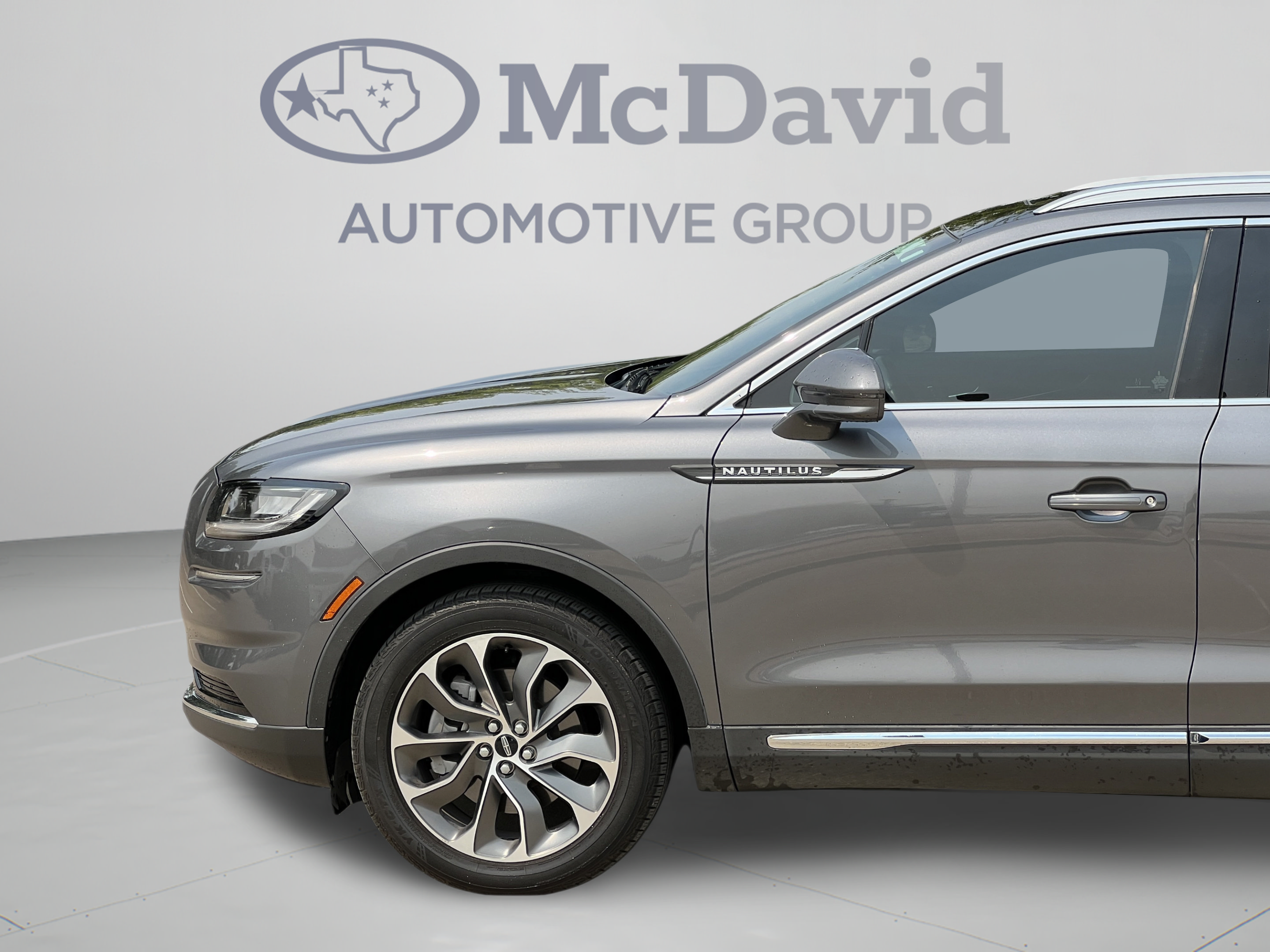 Used 2022 Lincoln Nautilus Reserve FWD image 30