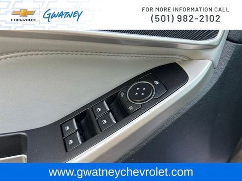 Used 2022 Ford Explorer XLT w/ Equipment Group 202A AWD/4WD image 20