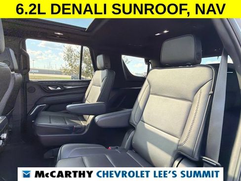 Used 2023 GMC Yukon Denali AWD/4WD image 44