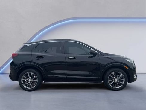 Used 2022 Buick Encore GX Select w/ Sport Touring Package FWD image 4