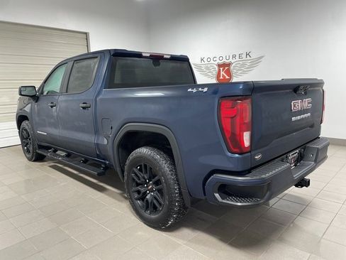 Used 2023 GMC Sierra 1500 Pro w/ Graphite Edition image 4