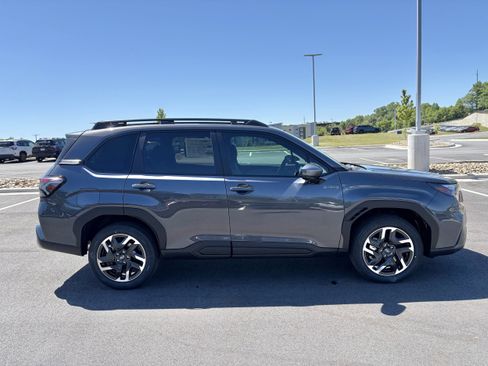New 2026 Subaru Forester Premium AWD/4WD image 6